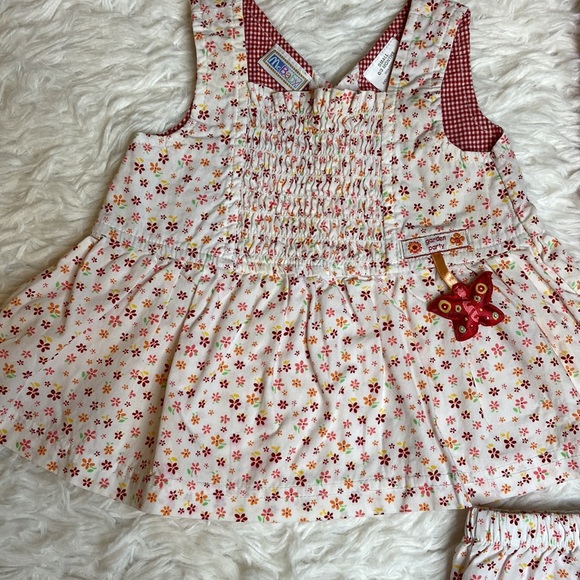 McBaby Floral 0-3 months Three Piece Set - Picture 4 of 12